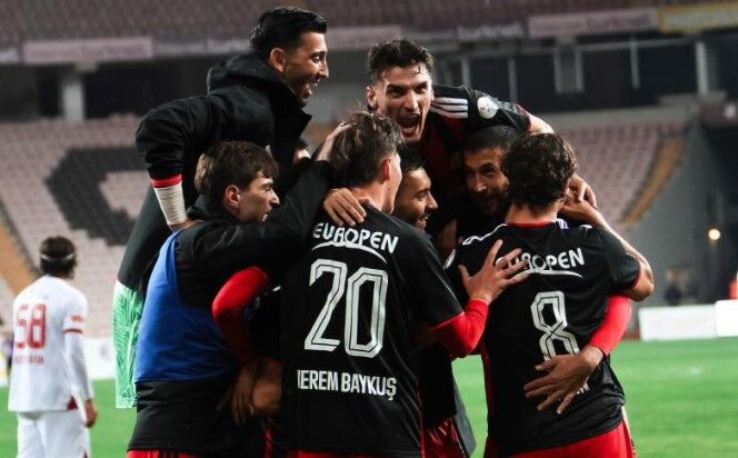 Eskişehirspor'dan Balıkesirspor'a gol yağmuru!