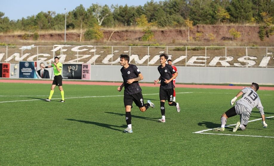 İlk kez gol atmanın sevincini yaşadılar
